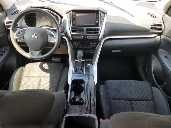 JA4AT3AA8KZ030537 2019 MITSUBISHI ECLIPSE CROSS - Image 8