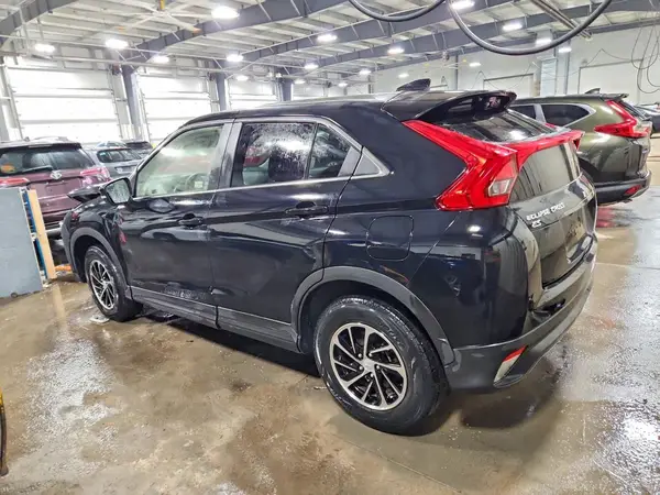 JA4AT3AA8LZ026151 2020 MITSUBISHI ECLIPSE CROSS - Image 2
