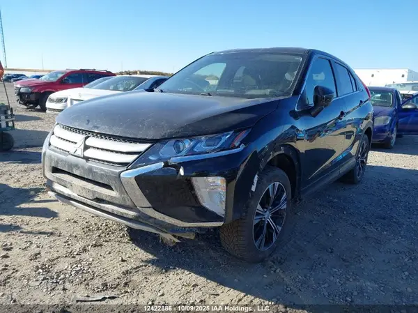 JA4AT3AA8LZ601946 2020 MITSUBISHI ECLIPSE CROSS - Image 2