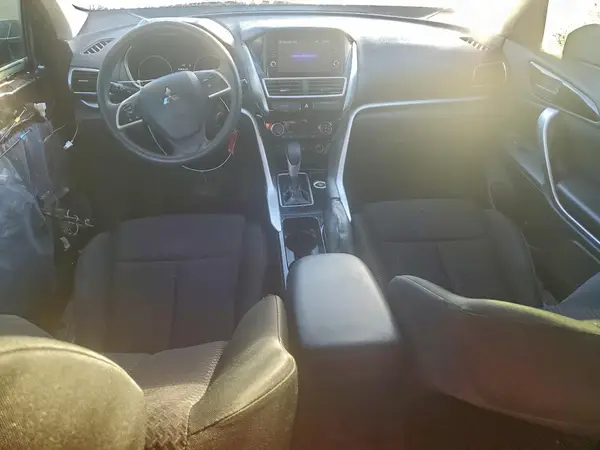 JA4AT3AA9JZ067028 2018 MITSUBISHI ECLIPSE CROSS - Image 8