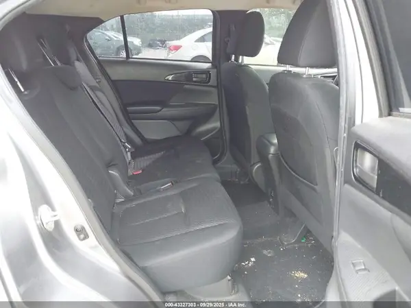 JA4AT3AA9JZ069572 2018 MITSUBISHI ECLIPSE CROSS - Image 8