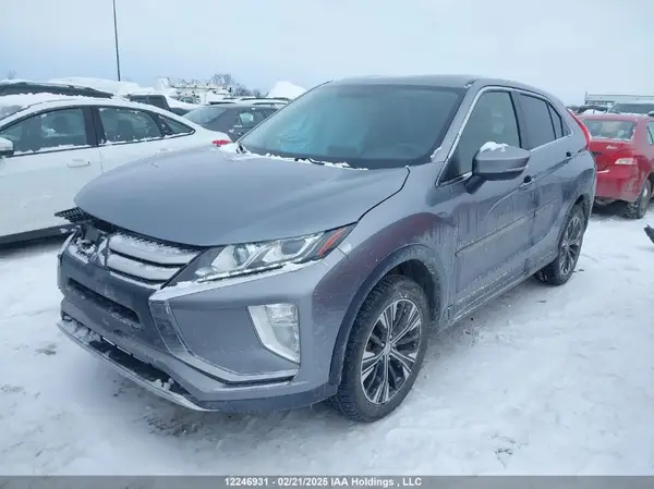JA4AT3AA9JZ617733 2018 MITSUBISHI ECLIPSE CROSS - Image 2
