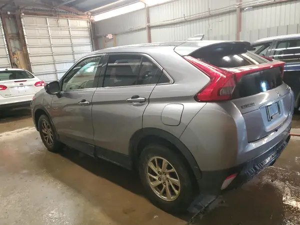JA4AT3AA9KZ045807 2019 MITSUBISHI ECLIPSE CROSS - Image 2