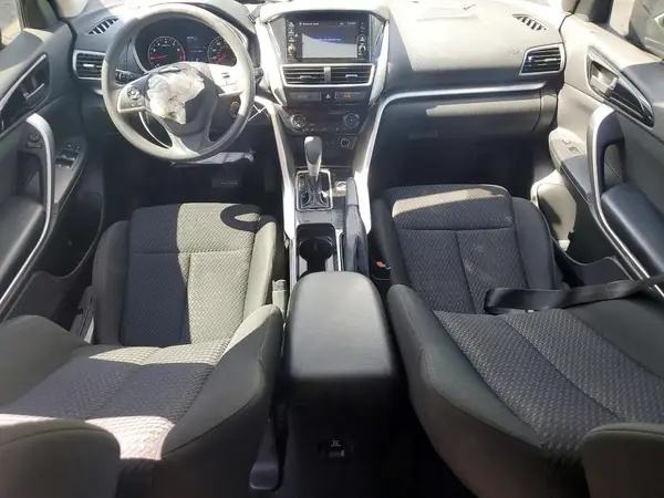 JA4AT3AA9LZ026336 2020 MITSUBISHI ECLIPSE CROSS - Image 8