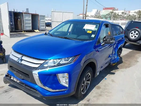 JA4AT3AA9LZ035442 2020 MITSUBISHI ECLIPSE CROSS - Image 2