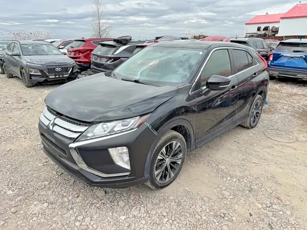 JA4AT3AA9LZ601843 2020 MITSUBISHI ECLIPSE CROSS - Image 2