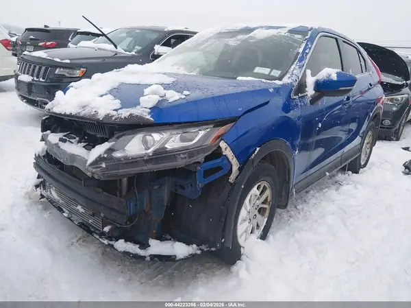 JA4AT3AAXKZ017790 2019 MITSUBISHI ECLIPSE CROSS - Image 2