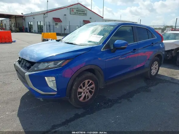 JA4AT3AAXKZ029874 2019 MITSUBISHI ECLIPSE CROSS - Image 2