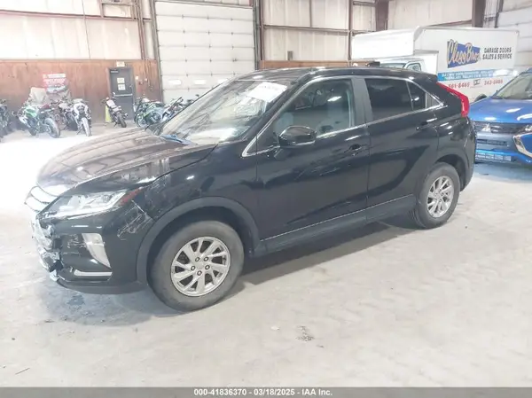 JA4AT3AAXKZ032211 2019 MITSUBISHI ECLIPSE CROSS - Image 2