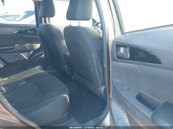 JA4AT3AAXLZ042741 2020 MITSUBISHI ECLIPSE CROSS - Image 8