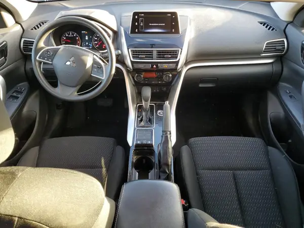 JA4AT4AA0JZ043514 2018 MITSUBISHI ECLIPSE CROSS - Image 8