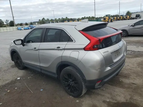 JA4AT4AA0JZ045442 2018 MITSUBISHI ECLIPSE CROSS - Image 2