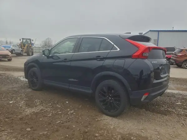 JA4AT4AA0JZ070678 2018 MITSUBISHI ECLIPSE CROSS - Image 2