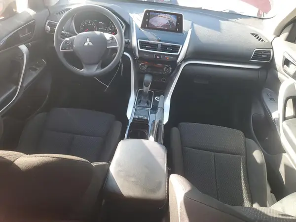 JA4AT4AA1JZ045093 2018 MITSUBISHI ECLIPSE CROSS - Image 8