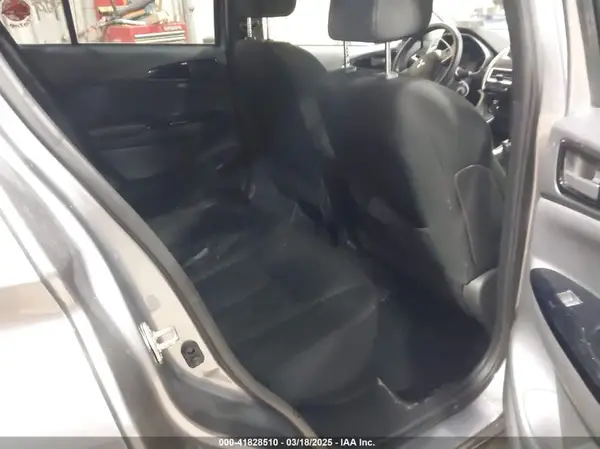 JA4AT4AA1KZ002066 2019 MITSUBISHI ECLIPSE CROSS - Image 8