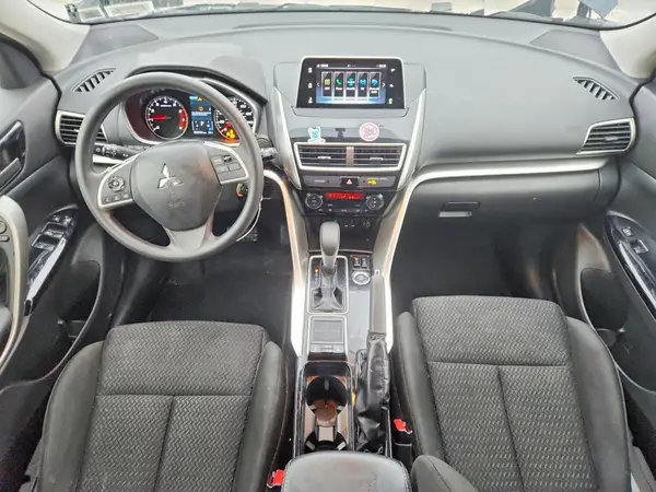 JA4AT4AA1LZ002067 2020 MITSUBISHI ECLIPSE CROSS - Image 8