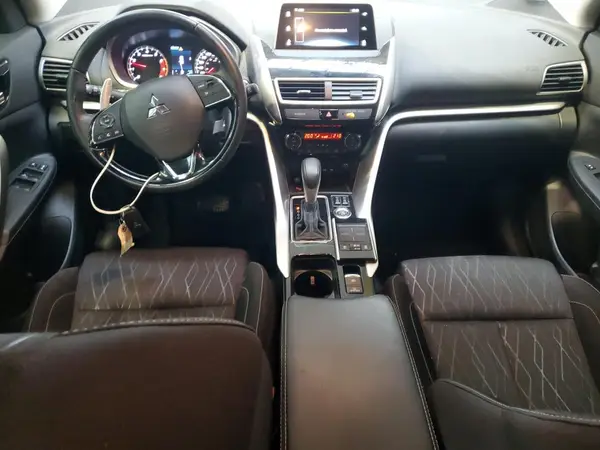 JA4AT4AA1LZ606394 2020 MITSUBISHI ECLIPSE CROSS - Image 8
