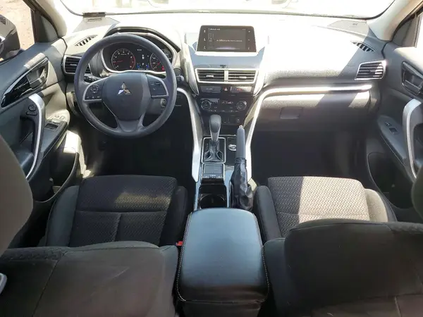 JA4AT4AA2JZ046883 2018 MITSUBISHI ECLIPSE CROSS - Image 8