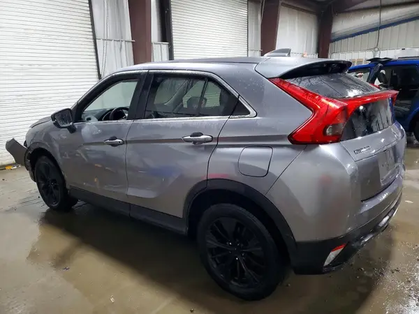 JA4AT4AA2JZ061271 2018 MITSUBISHI ECLIPSE CROSS - Image 2