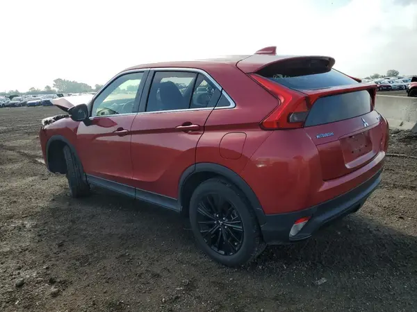 JA4AT4AA2JZ067863 2018 MITSUBISHI ECLIPSE CROSS - Image 2