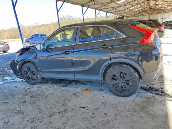 JA4AT4AA2KZ047758 2019 MITSUBISHI ECLIPSE CROSS - Image 2