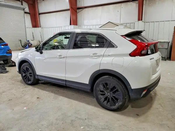 JA4AT4AA2KZ052247 2019 MITSUBISHI ECLIPSE CROSS - Image 2