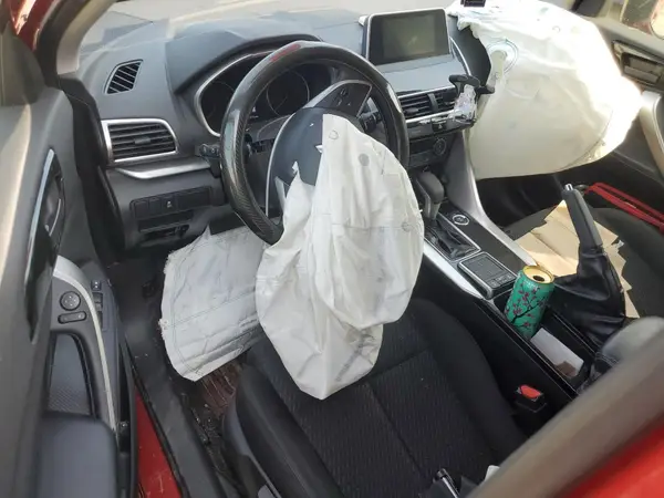 JA4AT4AA3JZ043622 2018 MITSUBISHI ECLIPSE CROSS - Image 8