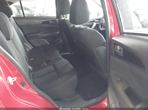 JA4AT4AA3JZ066138 2018 MITSUBISHI ECLIPSE CROSS - Image 8