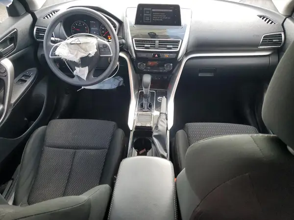 JA4AT4AA3JZ068438 2018 MITSUBISHI ECLIPSE CROSS - Image 8