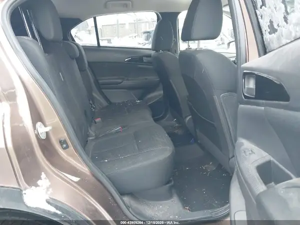 JA4AT4AA3JZ068987 2018 MITSUBISHI ECLIPSE CROSS - Image 8