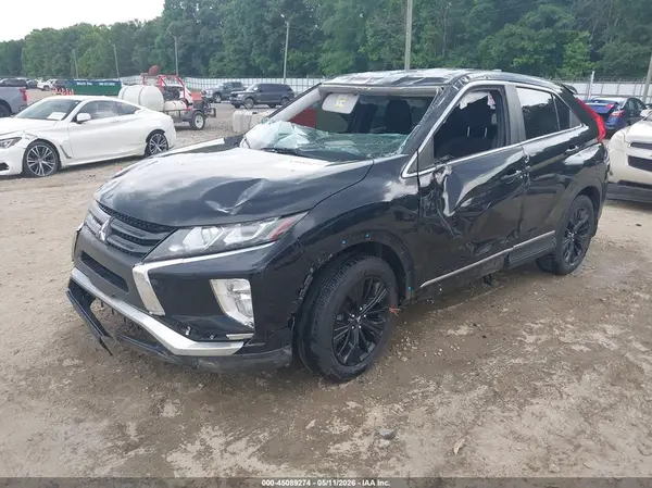 JA4AT4AA3KZ019385 2019 MITSUBISHI ECLIPSE CROSS - Image 2