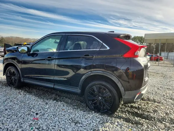 JA4AT4AA3KZ021024 2019 MITSUBISHI ECLIPSE CROSS - Image 2