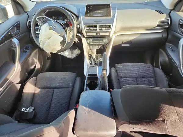 JA4AT4AA3KZ021024 2019 MITSUBISHI ECLIPSE CROSS - Image 8