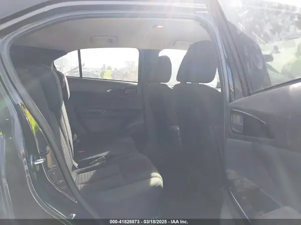 JA4AT4AA3KZ031956 2019 MITSUBISHI ECLIPSE CROSS - Image 8