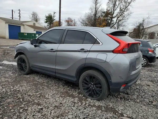 JA4AT4AA3LZ015340 2020 MITSUBISHI ECLIPSE CROSS - Image 2