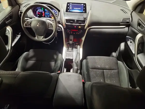JA4AT4AA3LZ015967 2020 MITSUBISHI ECLIPSE CROSS - Image 8