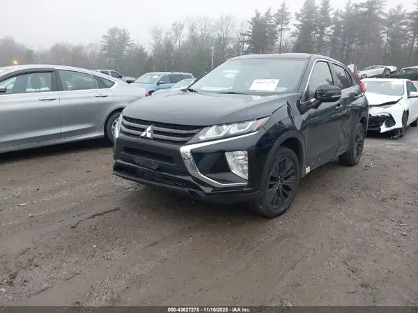 JA4AT4AA3LZ027777 2020 MITSUBISHI ECLIPSE CROSS - Image 2
