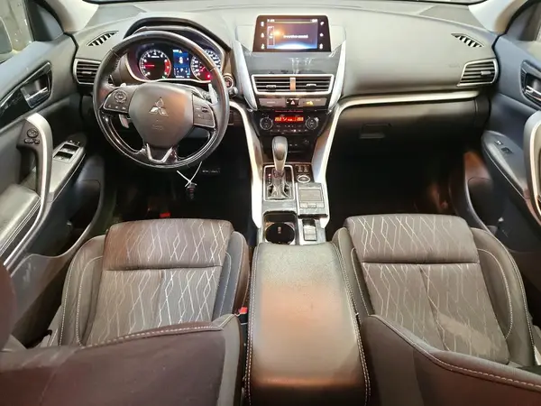 JA4AT4AA3LZ606347 2020 MITSUBISHI ECLIPSE CROSS - Image 8