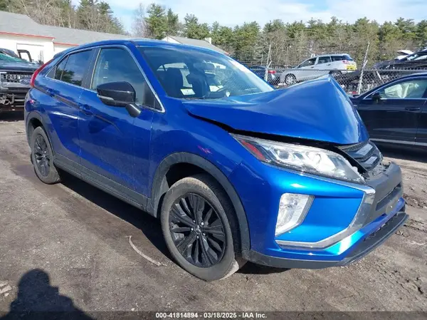 JA4AT4AA4JZ043399 2018 MITSUBISHI ECLIPSE CROSS - Image 1