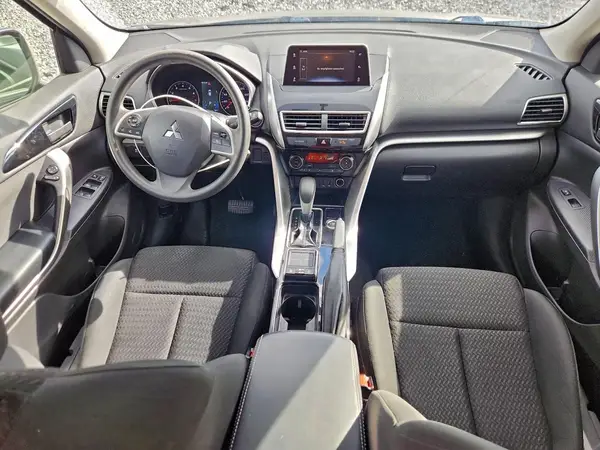 JA4AT4AA4JZ044794 2018 MITSUBISHI ECLIPSE CROSS - Image 8
