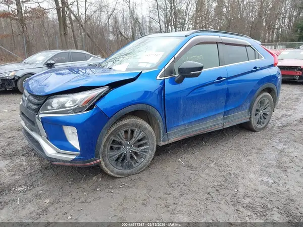 JA4AT4AA4JZ069517 2018 MITSUBISHI ECLIPSE CROSS - Image 2