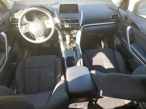 JA4AT4AA4KZ019668 2019 MITSUBISHI ECLIPSE CROSS - Image 8