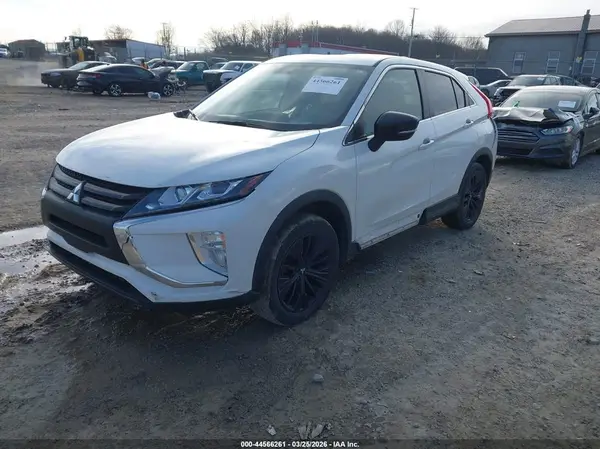 JA4AT4AA4KZ022361 2019 MITSUBISHI ECLIPSE CROSS - Image 2
