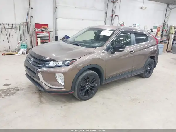 JA4AT4AA4KZ028693 2019 MITSUBISHI ECLIPSE CROSS - Image 2