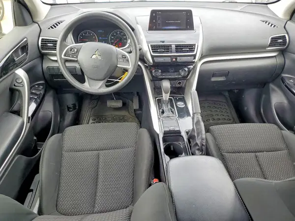 JA4AT4AA4KZ046787 2019 MITSUBISHI ECLIPSE CROSS - Image 8