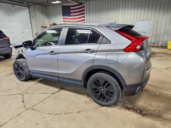 JA4AT4AA4KZ050130 2019 MITSUBISHI ECLIPSE CROSS - Image 2