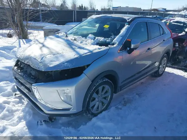 JA4AT4AA4KZ601527 2019 MITSUBISHI ECLIPSE CROSS - Image 2