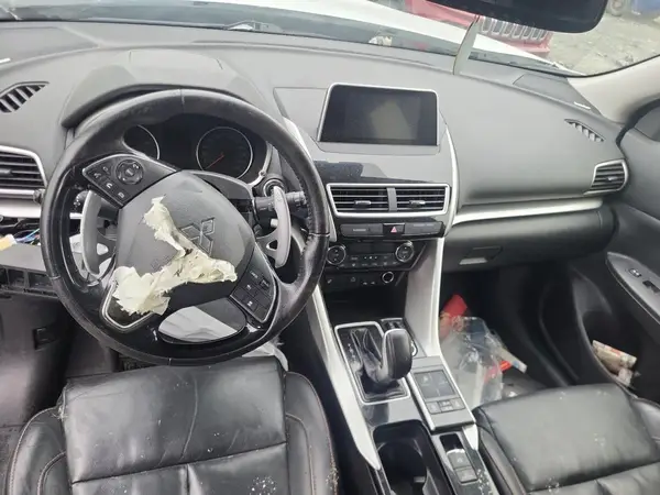 JA4AT4AA4KZ603651 2019 MITSUBISHI ECLIPSE CROSS - Image 8