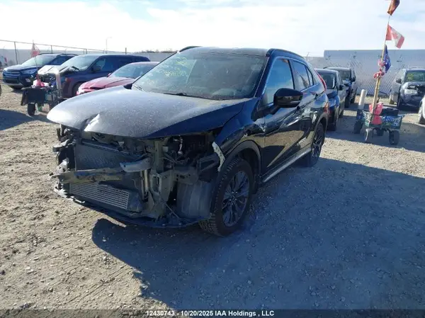 JA4AT4AA4KZ606100 2019 MITSUBISHI ECLIPSE CROSS - Image 2