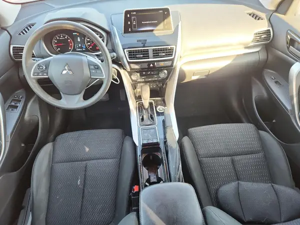 JA4AT4AA5JZ049230 2018 MITSUBISHI ECLIPSE CROSS - Image 8